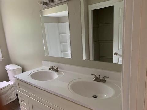 231 Maple St, Woonsocket, RI 02895 photo 9