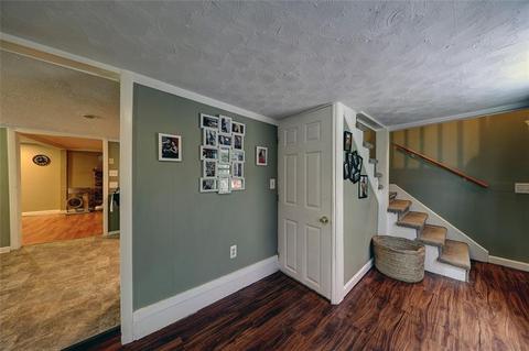 182 Haswill St, Warwick, RI 02889 photo 13
