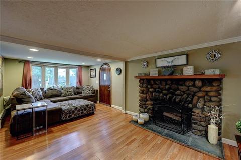 182 Haswill St, Warwick, RI 02889 photo 24