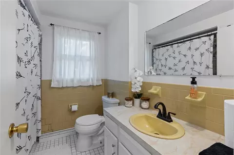 99 Marshall Ave, Warwick, RI 02886 photo 13