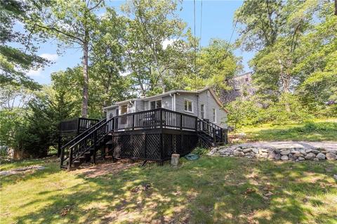86 E Shore Dr, Coventry, RI 02816 photo 1