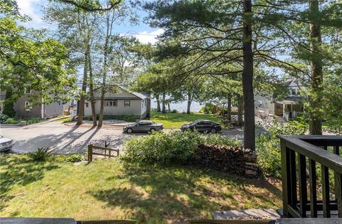 86 E Shore Dr, Coventry, RI 02816 photo 17