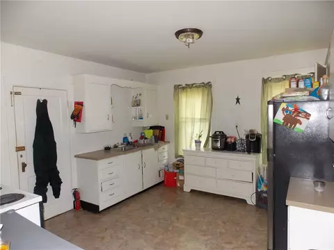 119 Grand St, Woonsocket, RI 02895 photo 7