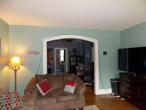 119 Grand St, Woonsocket, RI 02895 photo 5