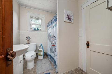 36 Summit St, Woonsocket, RI 02895 photo 22