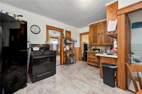 36 Summit St, Woonsocket, RI 02895 photo 28
