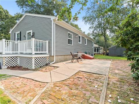 38 Hillcrest Ave, Warwick, RI 02889 photo 16