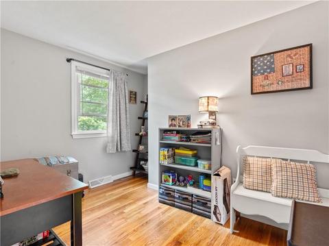 38 Hillcrest Ave, Warwick, RI 02889 photo 13