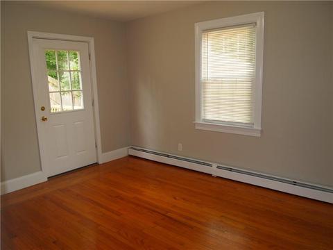 296 Eighth Ave, Woonsocket, RI 02895 photo 10