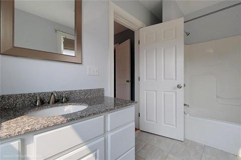 635 Rock St #3, Fall River, MA 02720 photo 25