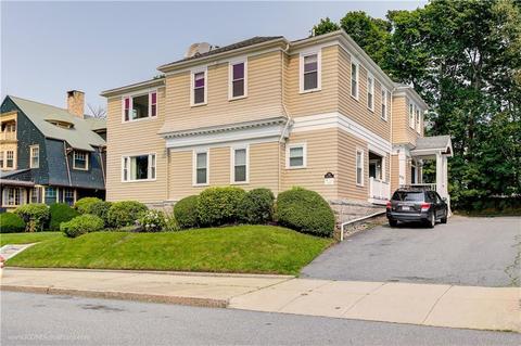 635 Rock St #3, Fall River, MA 02720 photo 1