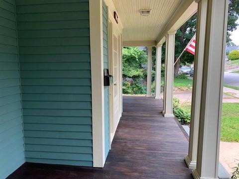 46 Summer St, Westerly, RI 02891 photo 2