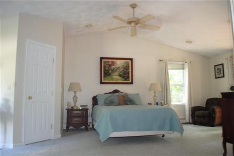 313 Lynne Ln, Mapleville, RI 02839 photo 17