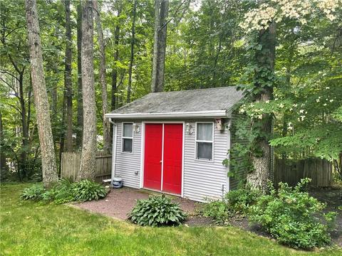 313 Lynne Ln, Mapleville, RI 02839 photo 44