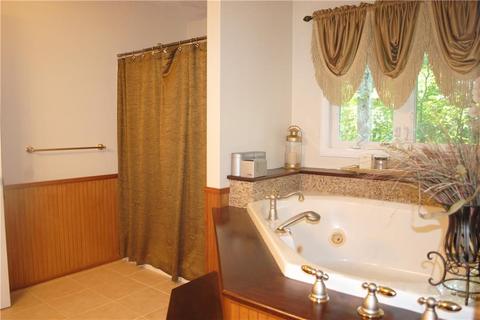 313 Lynne Ln, Mapleville, RI 02839 photo 20