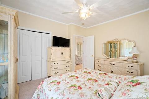 8 Emerald Dr, Hope, RI 02831 photo 44