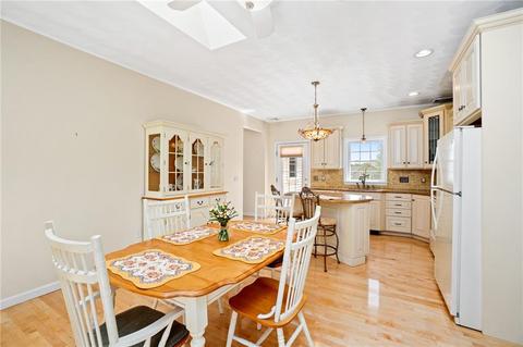 8 Emerald Dr, Hope, RI 02831 photo 43