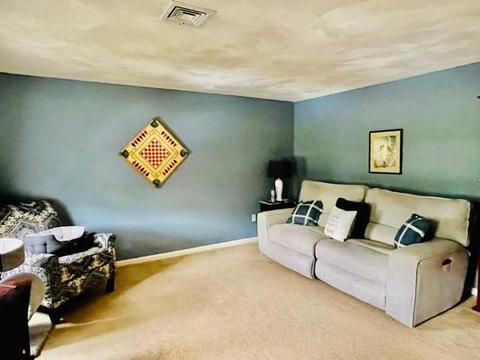 1302 Brookhaven Ln, Woonsocket, RI 02895 photo 4