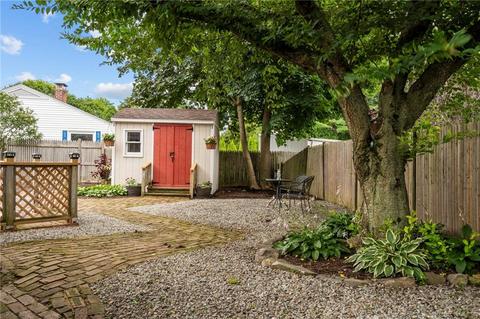 102 Elder Ave, East Providence, RI 02915 photo 31