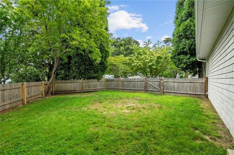 102 Elder Ave, East Providence, RI 02915 photo 32