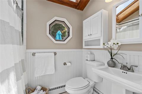 102 Elder Ave, East Providence, RI 02915 photo 21
