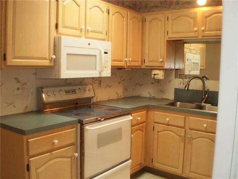 741 Manomet Ct, Warwick, RI 02886 photo 12