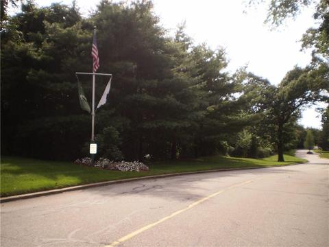 741 Manomet Ct, Warwick, RI 02886 photo 33