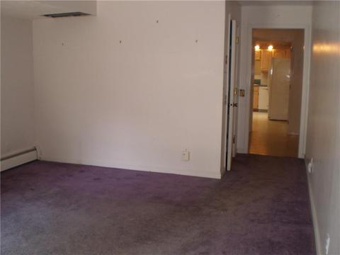 741 Manomet Ct, Warwick, RI 02886 photo 14