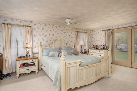 2653 Ten Rod Rd, Exeter, RI 02822 photo 17