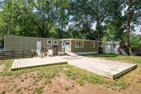 4 Welles Rd, Mapleville, RI 02839 photo 6