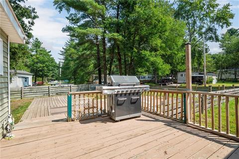 4 Welles Rd, Mapleville, RI 02839 photo 5