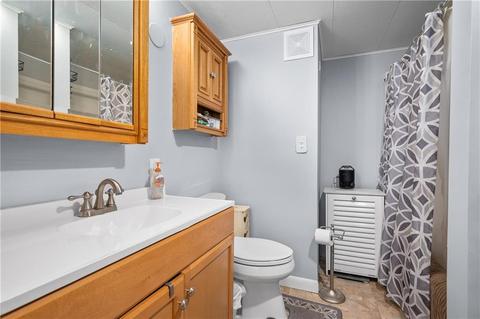 4 Welles Rd, Mapleville, RI 02839 photo 13