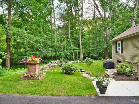 1 Brown School Rd, Glocester, RI 02814 photo 11