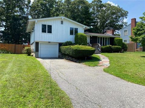 28 Cushing Rd, Warwick, RI 02888 photo 2