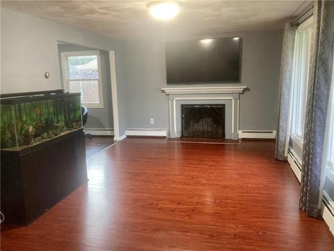 28 Cushing Rd, Warwick, RI 02888 photo 4