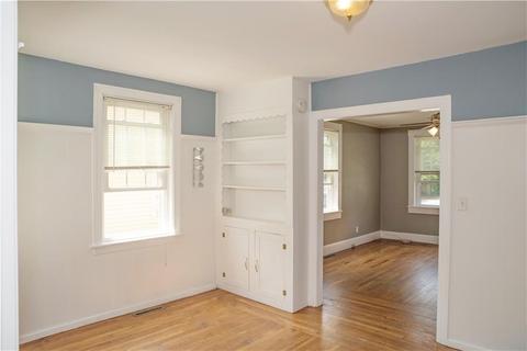 114 King St, Warwick, RI 02886 photo 6