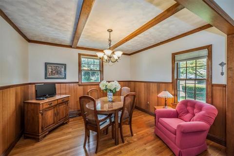 32 School St, Westerly, RI 02891 photo 11