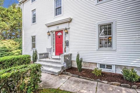 32 School St, Westerly, RI 02891 photo 2