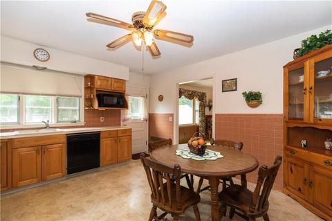 28 Cedar Crest Dr, Westerly, RI 02891 photo 8
