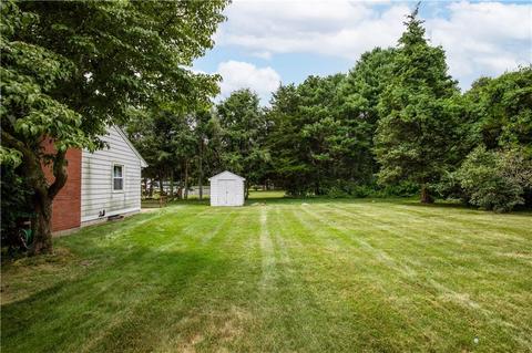 28 Cedar Crest Dr, Westerly, RI 02891 photo 6