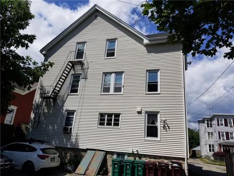 127 Bennett St, Woonsocket, RI 02895 photo 2