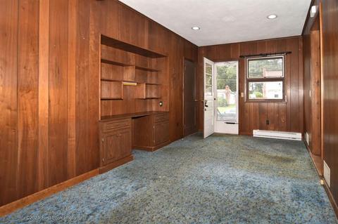 37 Cushing Rd, Warwick, RI 02888 photo 9