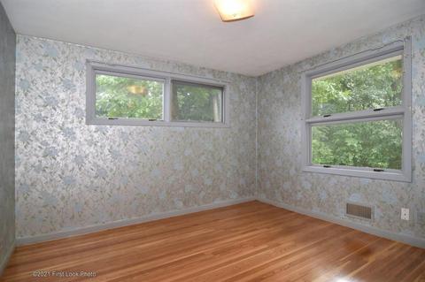 37 Cushing Rd, Warwick, RI 02888 photo 13
