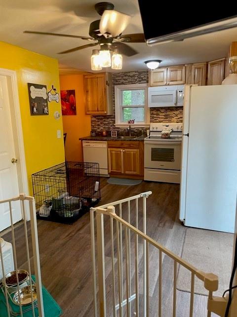 2 Ridge Ave, Coventry, RI 02816 photo 9