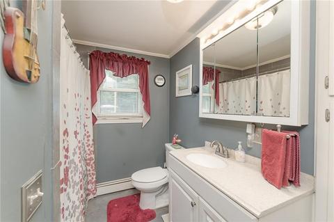 30 Cozy Ln, Cumberland, RI 02864 photo 9