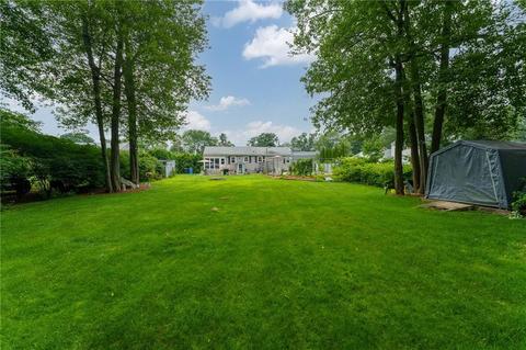 30 Cozy Ln, Cumberland, RI 02864 photo 3