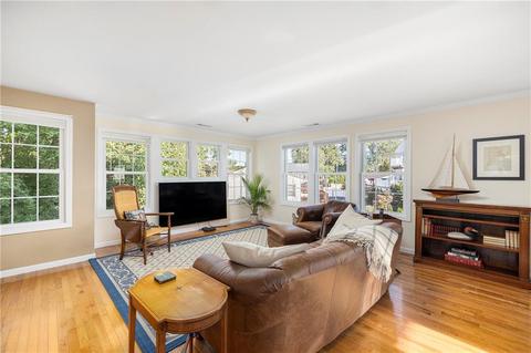 61 Old Mill Blvd, Warwick, RI 02889 photo 11