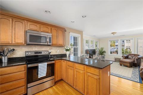 61 Old Mill Blvd, Warwick, RI 02889 photo 15