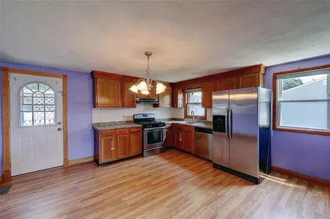 40 Ethan St, Warwick, RI 02888 photo 11