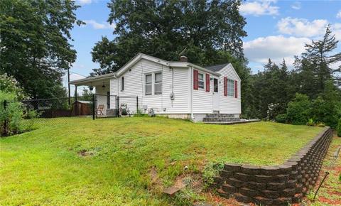 4 Martin St, Coventry, RI 02816 photo 3